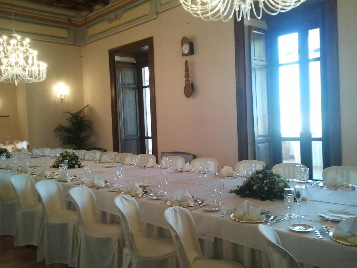 Castello Di Casapozzano Bed and Breakfast Aversa Εξωτερικό φωτογραφία